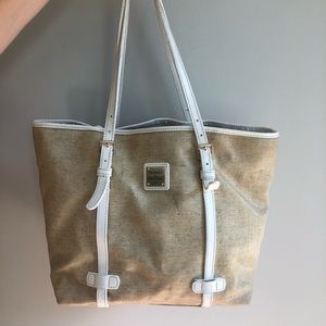 Dooney & Bourke tote